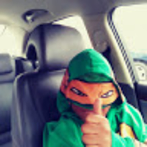 Meet your Posher, Candis - Picture 1 of 1